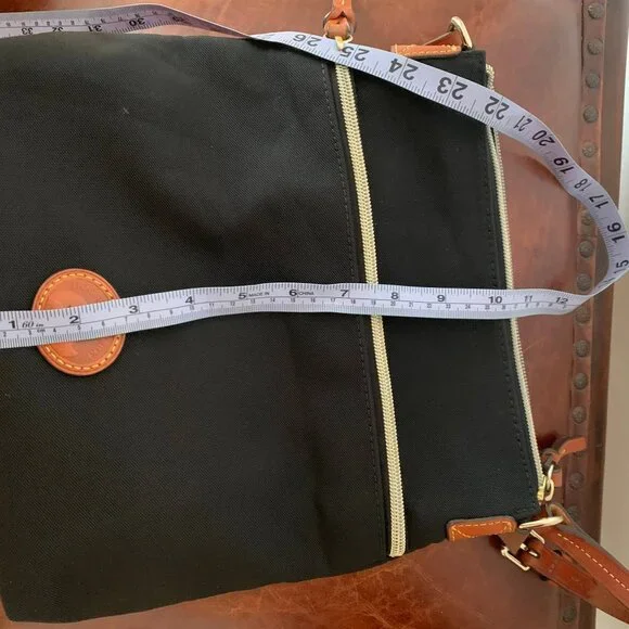 Dooney & Bourke Women's Handbag Nylon Crossbody - Picture 6 of 15